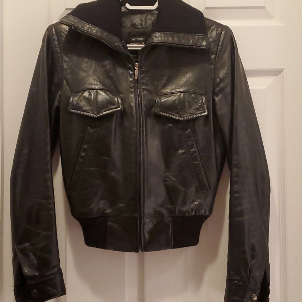 Leather bomber jacket size extra small